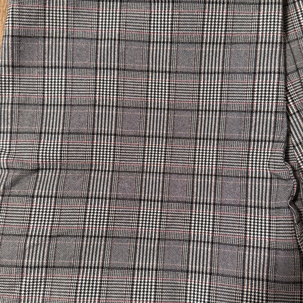 Tommy Hilfiger Straight Leg Stretch Plaid Pant, Size 8 - Picture 6 of 6